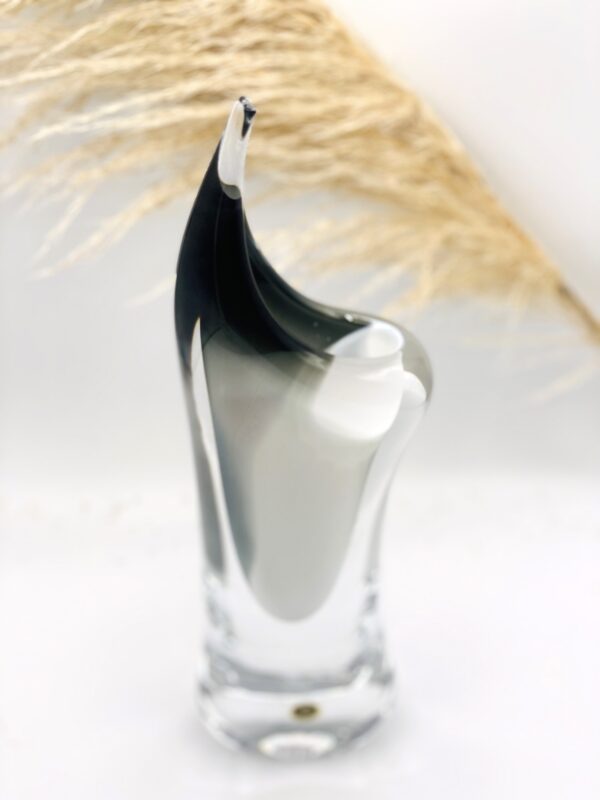 vase original noir blanc